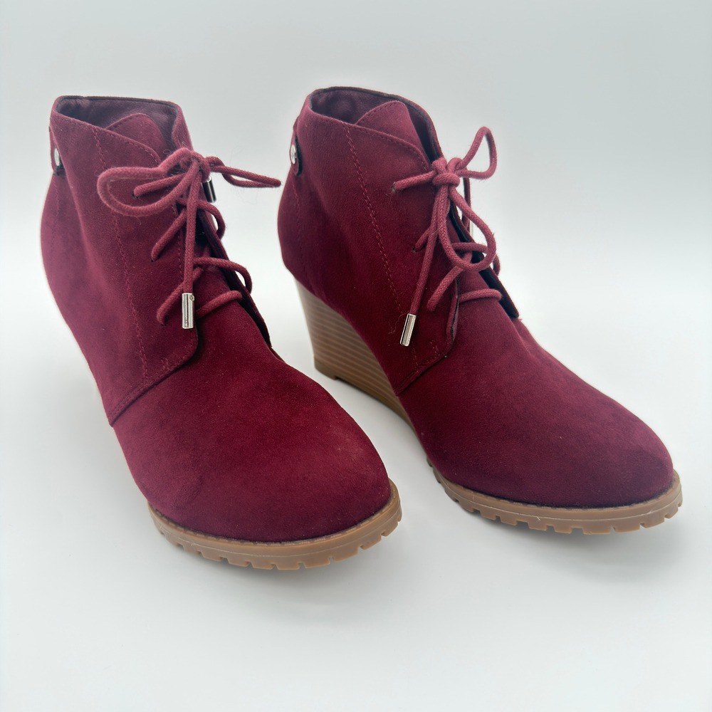 Gloria Vanderbilt Kola Women's 8M Burgundy Lace Up Wedge Ankle Boots